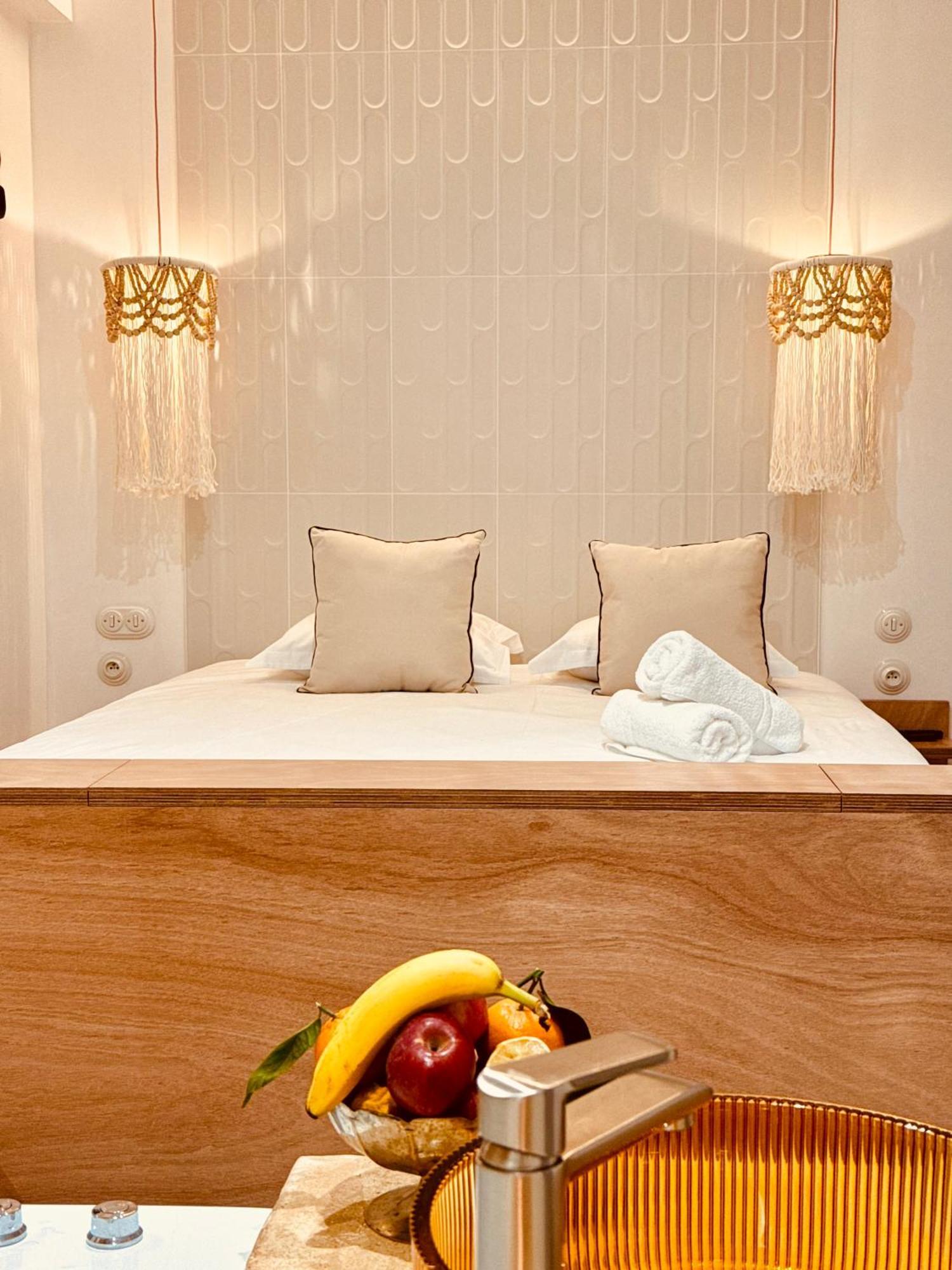 Maison Lyo Suite Luxe Кан Екстериор снимка